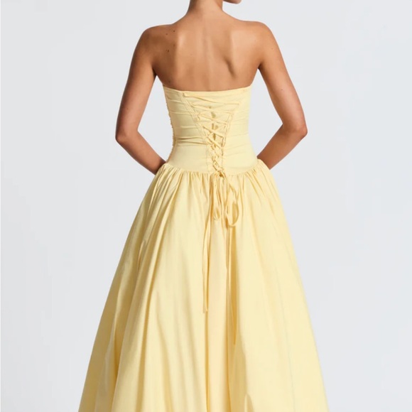 Chic Strapless Yellow Maxi Dress - Picture 2 of 5